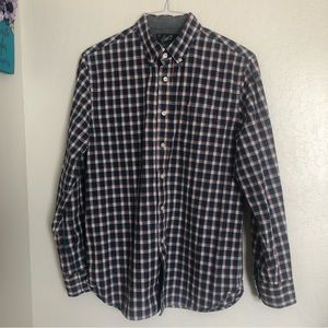 Grayers Clothiers men's medium plaid long sleeve shirt